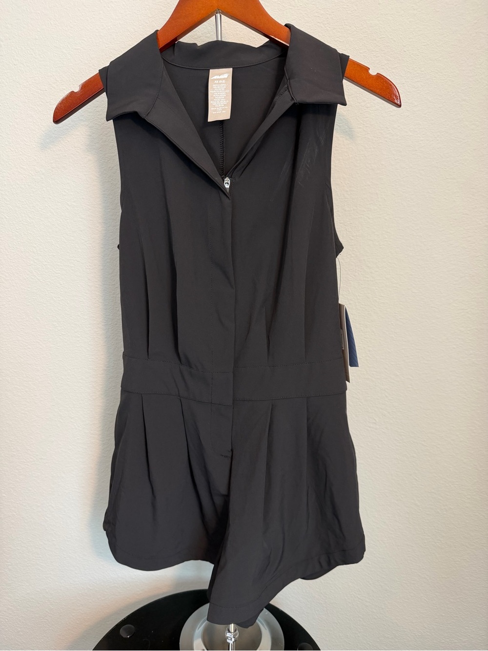 Avia Black Sleeveless Zip Romper with Collar